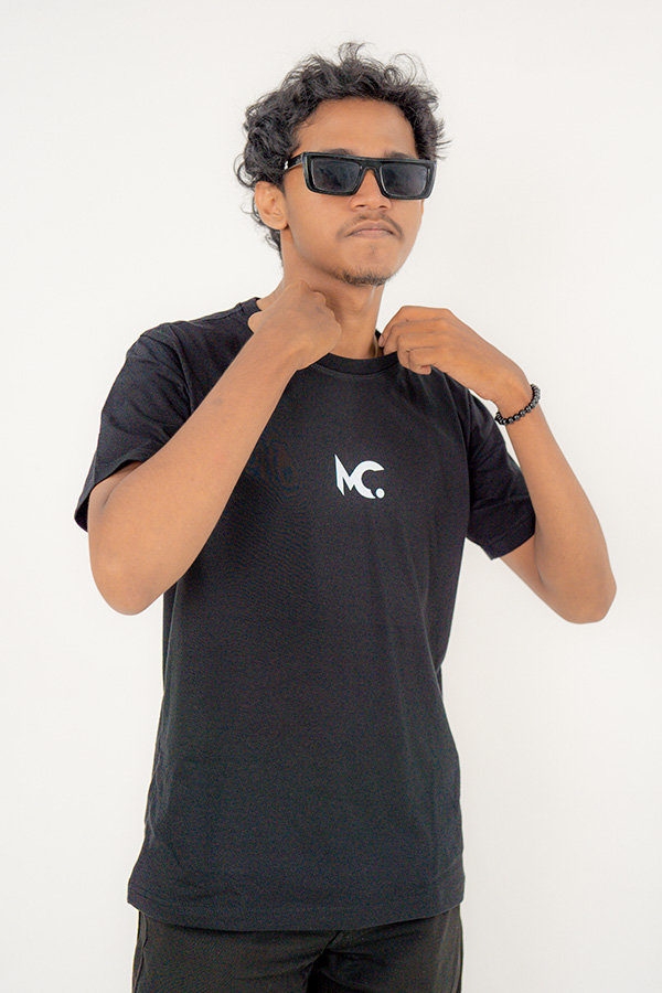 MC MINIMAL TEE-BLACK